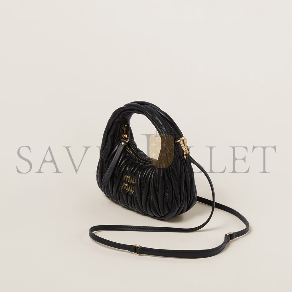 M1v M1v wander matelassÉ nappa leather hobo mini-bag 5bp078 (17.5*14*5.5cm)